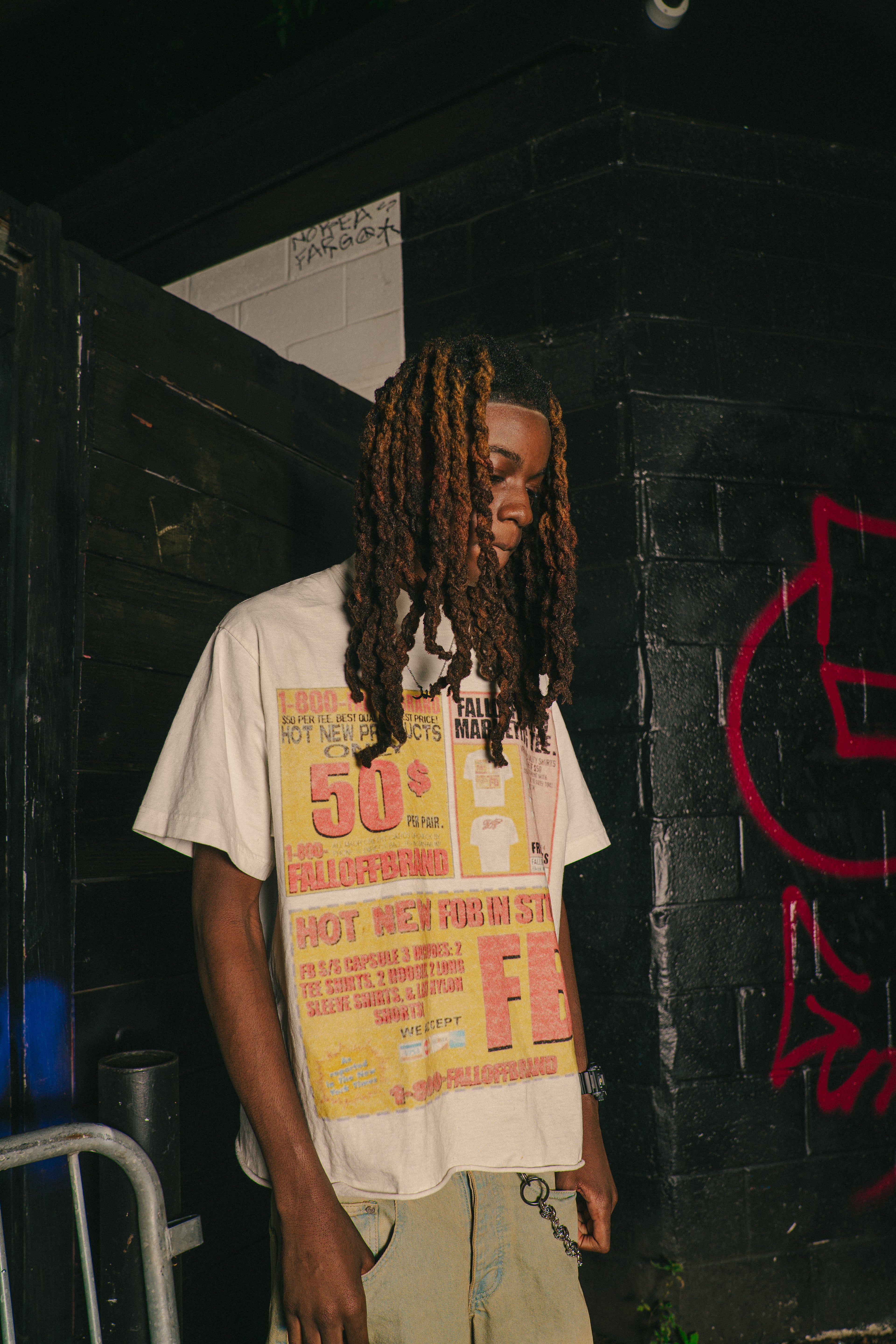 Sales Market Tee